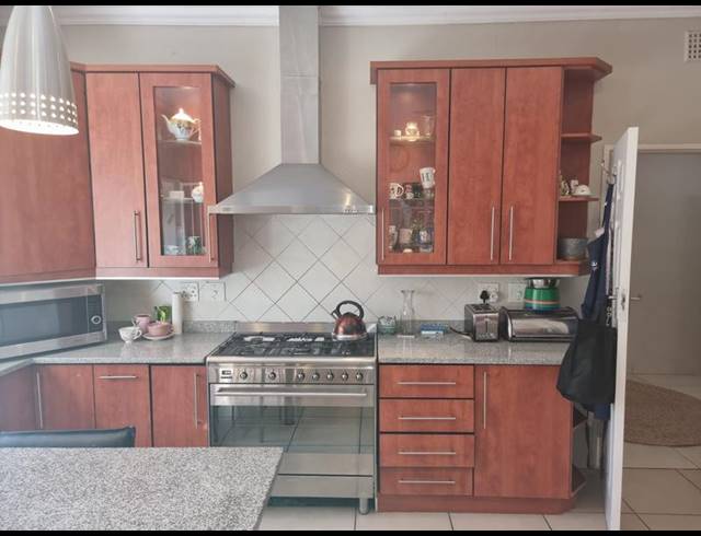 3 BEDROOM HOUSE FOR SALE IN ORANGE GROVE